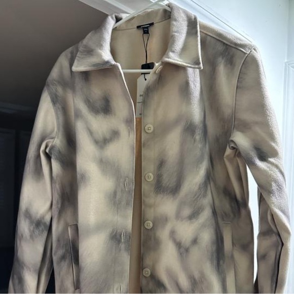 Express Printed Brushed Twill Shacket - Picture 7 of 9